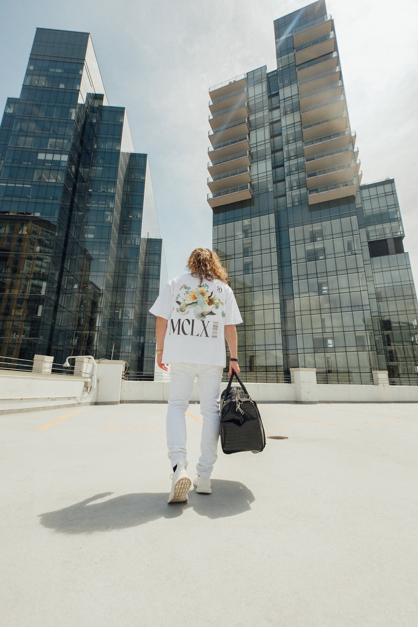 Oversized "MCLX" T-shirt